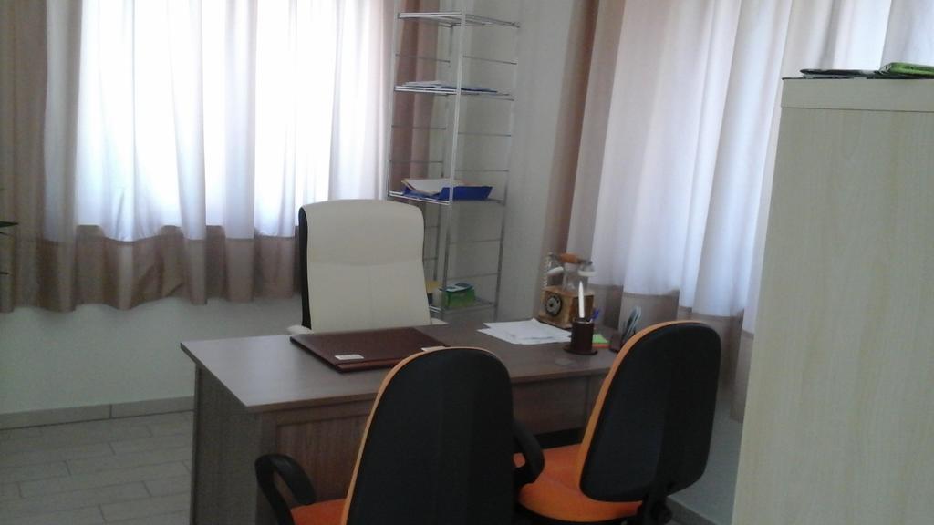 Fgs Service Snc "White Room" Ruoti Luaran gambar